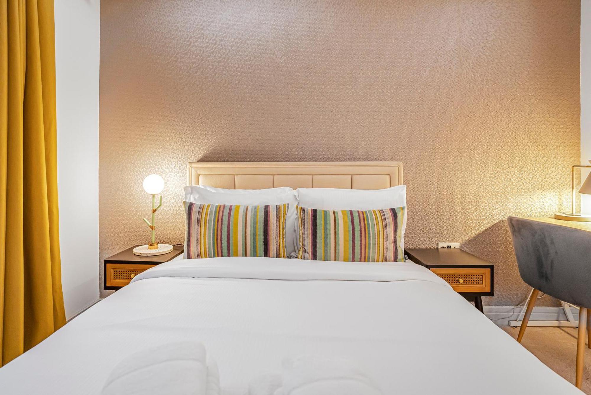 Stylish Modern Apartments By Livestay Short Lets & Serviced Accommodation London Nw6 Extérieur photo