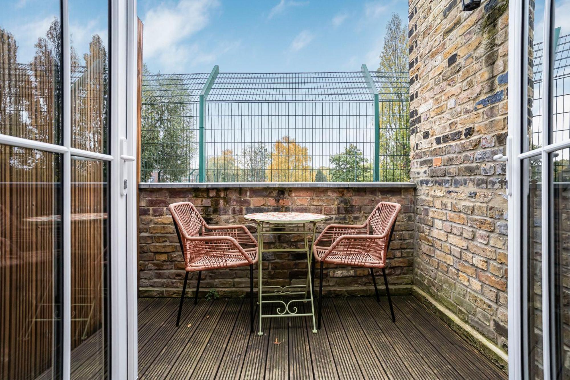 Stylish Modern Apartments By Livestay Short Lets & Serviced Accommodation London Nw6 Extérieur photo