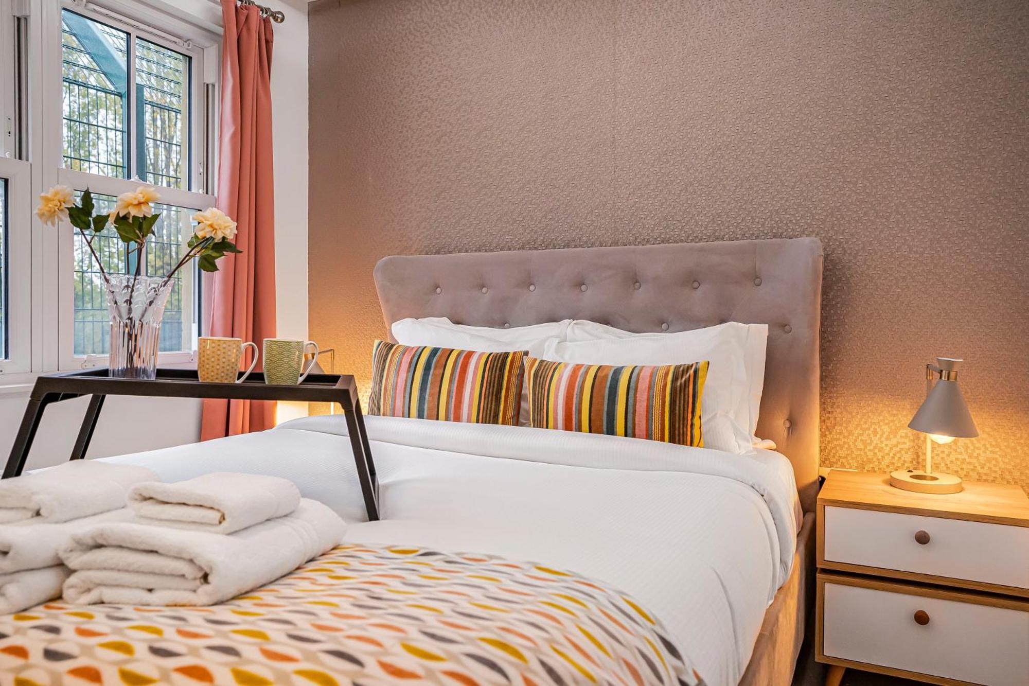 Stylish Modern Apartments By Livestay Short Lets & Serviced Accommodation London Nw6 Extérieur photo